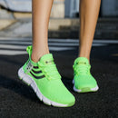 Tênis esportivo casual masculino, respirável e leve, em mesh, preto, para corrida, caminhada e outras atividades ao ar livre.